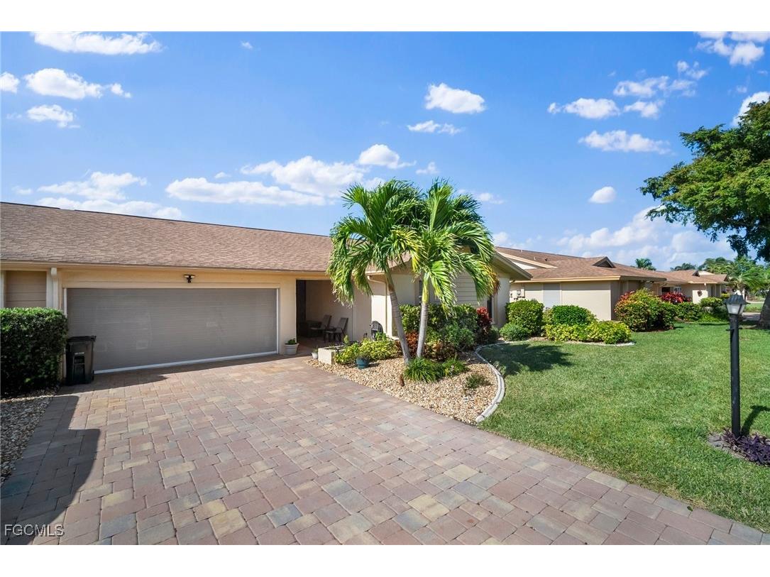5771 Arvine Circle Fort Myers FL 33919 2025013016 image1