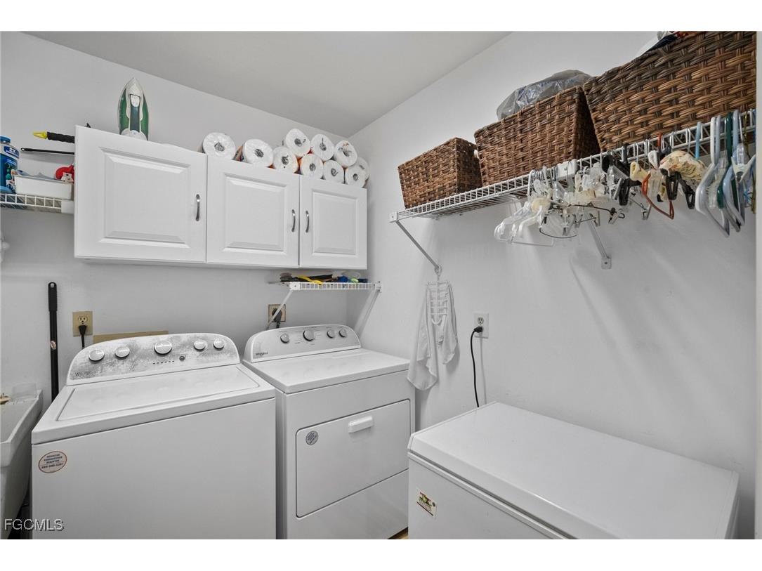 5771 Arvine Circle Fort Myers FL 33919 2025013016 image19