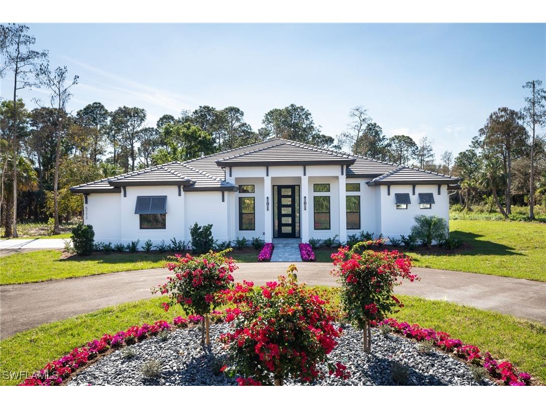 5772 Green Boulevard Naples FL 34116 225078635 image1