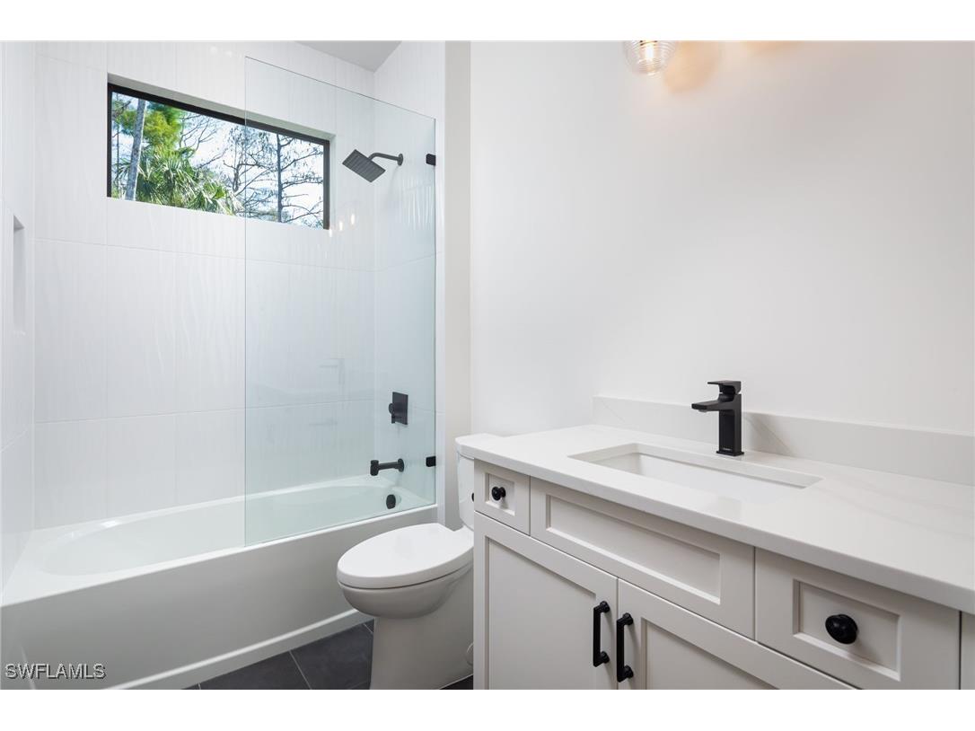 5772 Green Boulevard Naples FL 34116 225078635 image13