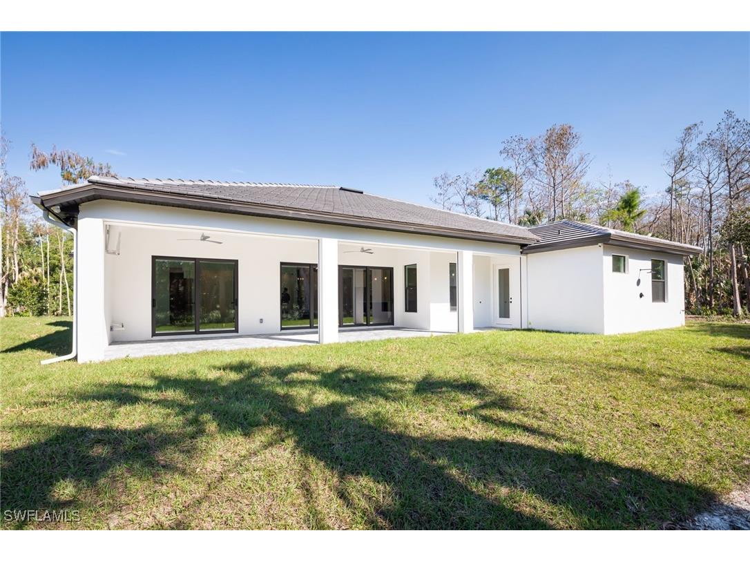 5772 Green Boulevard Naples FL 34116 225078635 image20