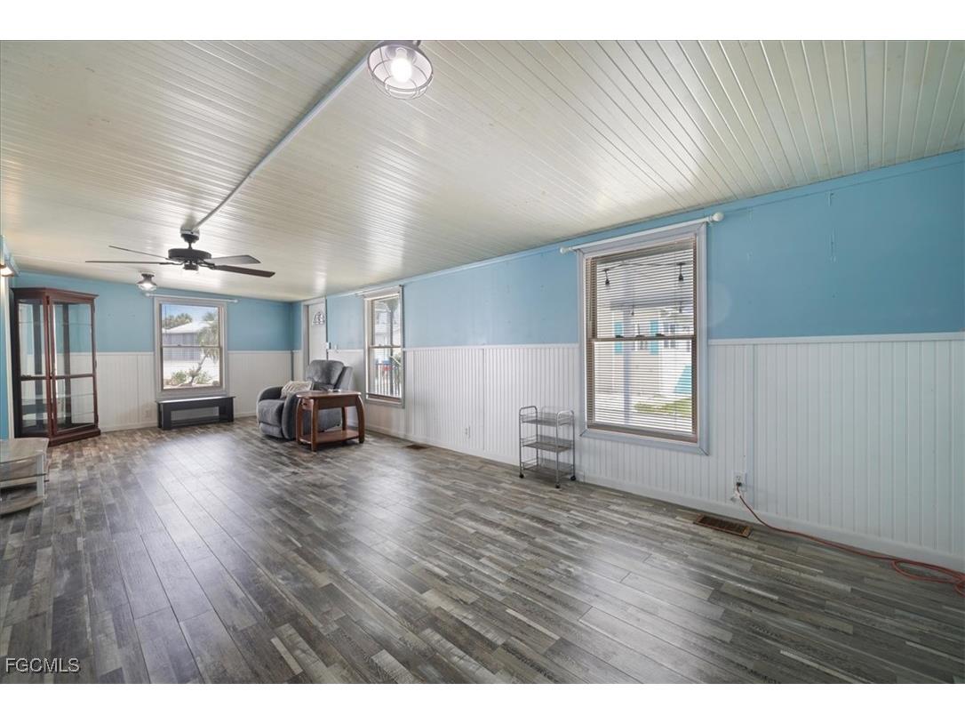 5773 Pink Panther Drive Fort Myers FL 33908 2025005367 image3