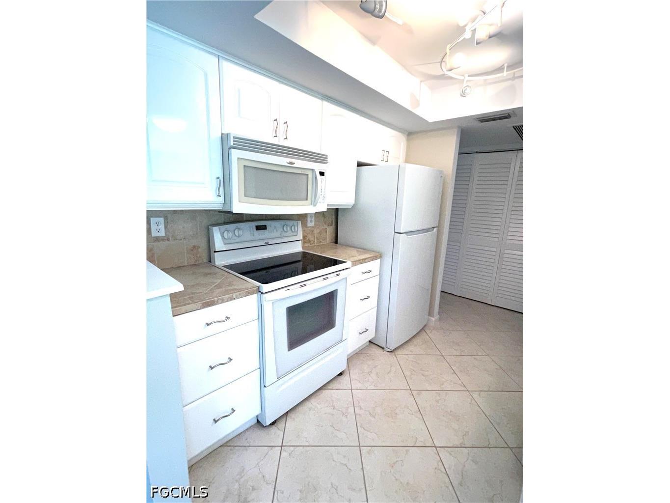 5775 Littlestone Court North Fort Myers FL 33903 2026017139 image9