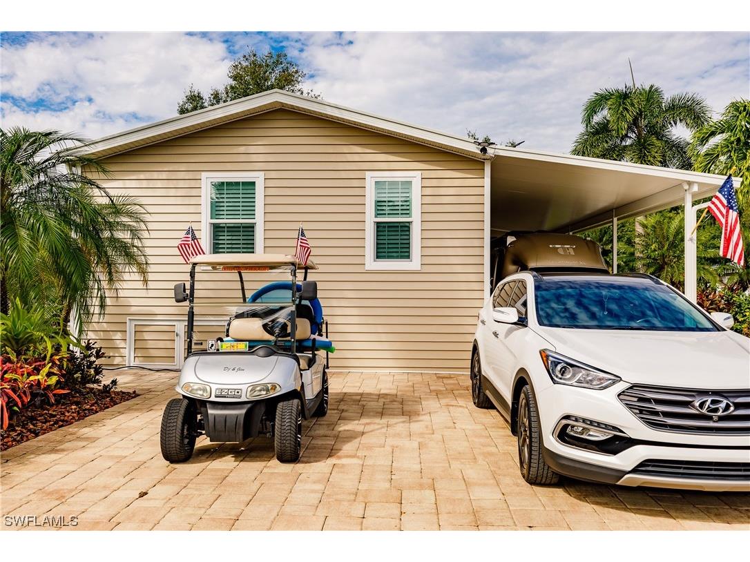 5776 Brightwood Drive Fort Myers FL 33905 223041633 image1