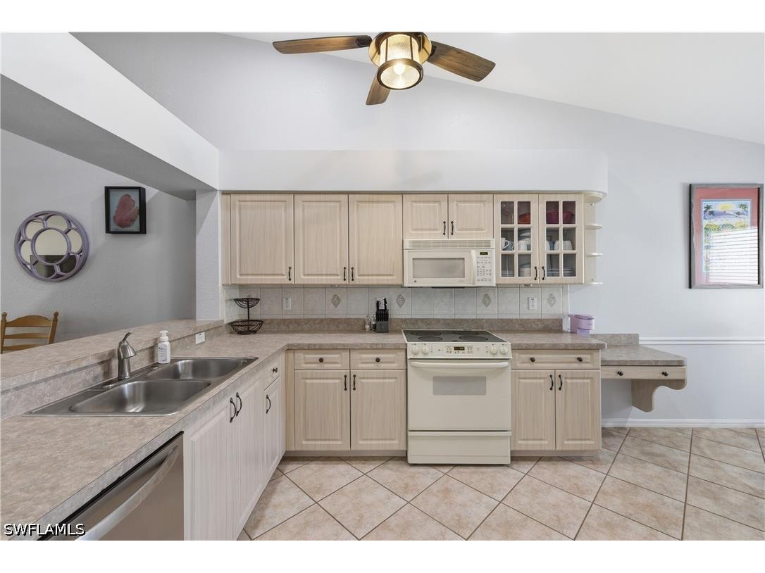 5778 Greenwood Circle Naples FL 34112 226014042 image10