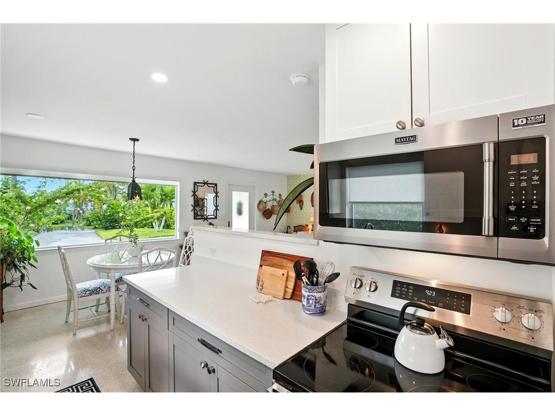 578 14th Street N Naples FL 34102 225069450 image13