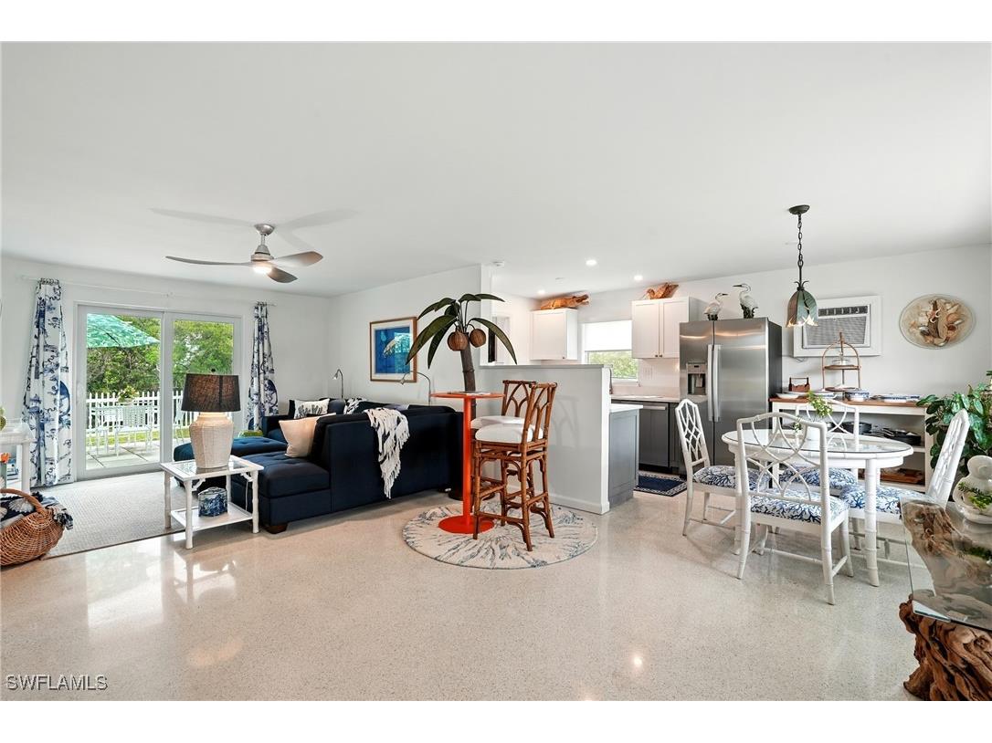 578 14th Street N Naples FL 34102 225069450 image3