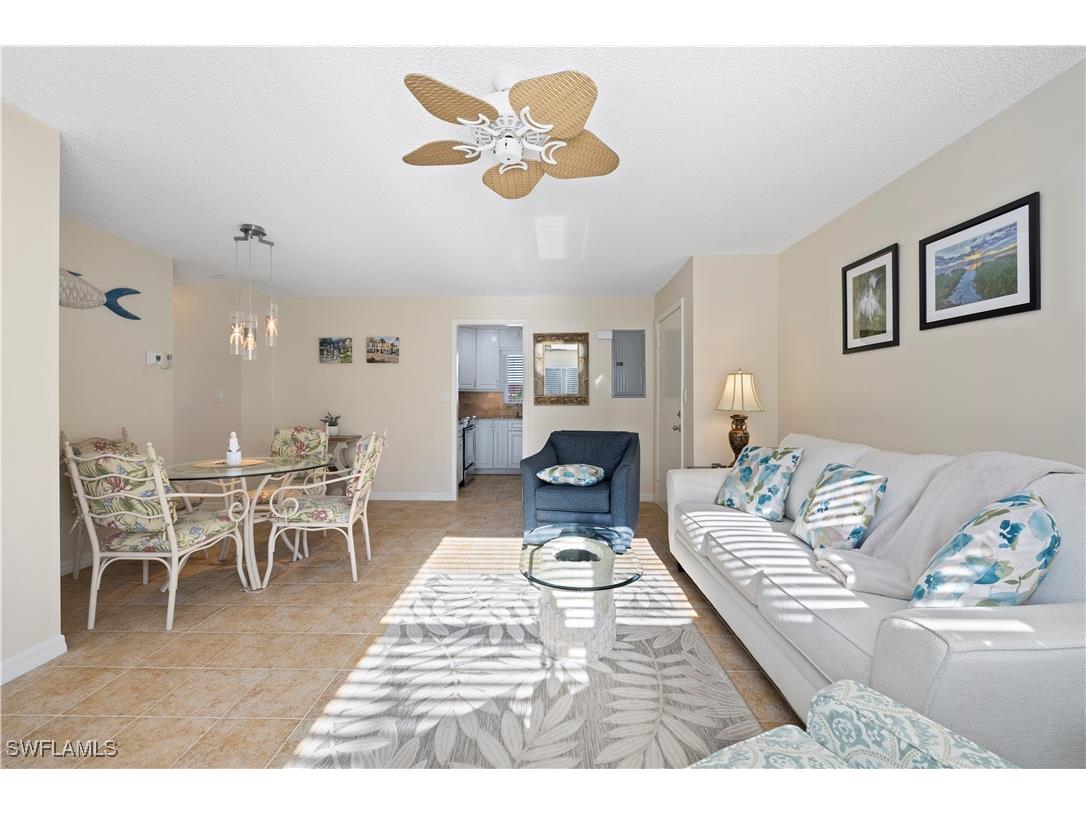 578 Broad Avenue S #578 Naples FL 34102 225078311 image11