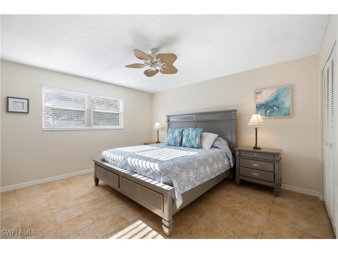 578 Broad Avenue S #578 Naples FL 34102 225078311 image15