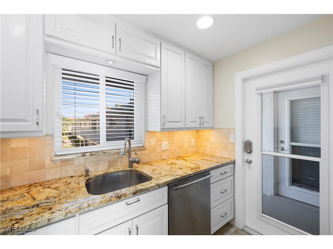 578 Broad Avenue S #578 Naples FL 34102 225078311 image8