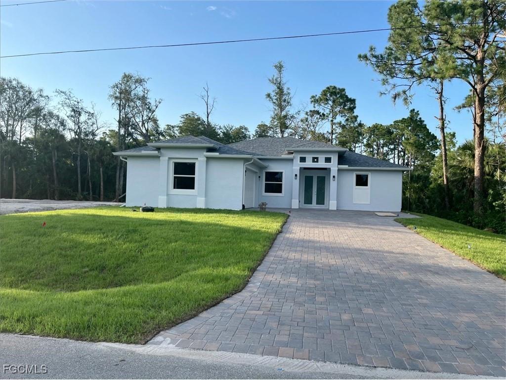 578 Woodview Drive Lehigh Acres FL 33972 2025003443 image1