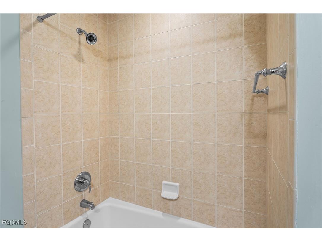 5781 Cape Harbour Drive #1109 Cape Coral FL 33914 2025020667 image27