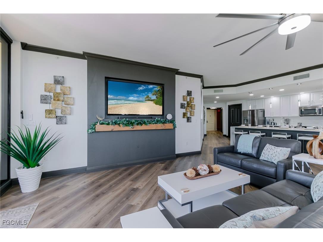5781 Cape Harbour Drive #607 Cape Coral FL 33914 2025024362 image1