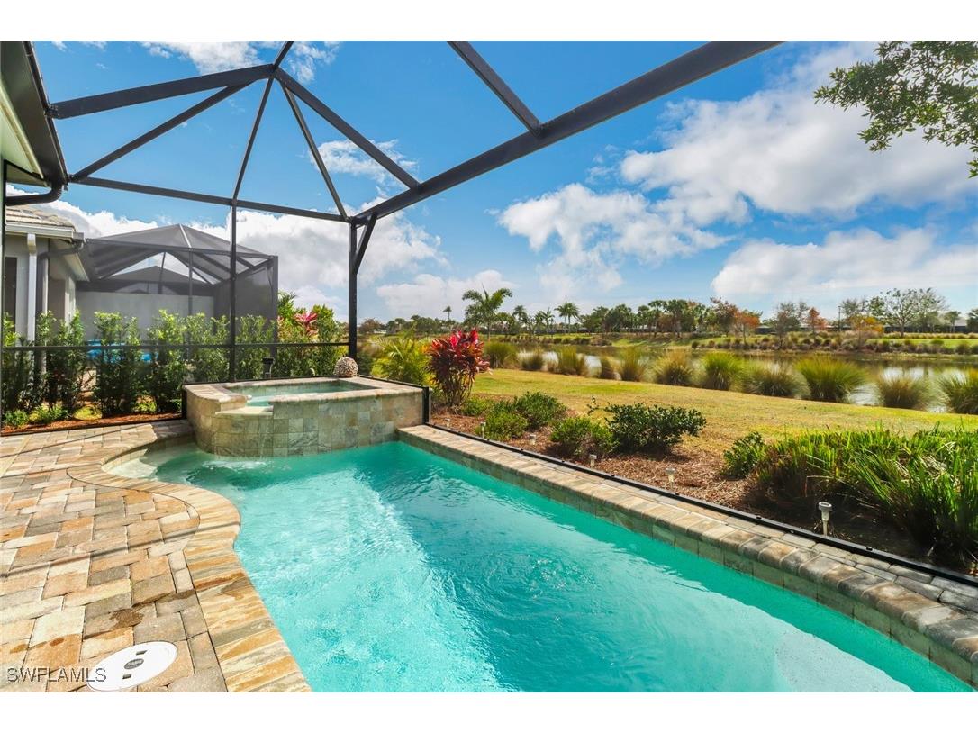 5782 Highbourne Drive Naples FL 34113 225044575 image1