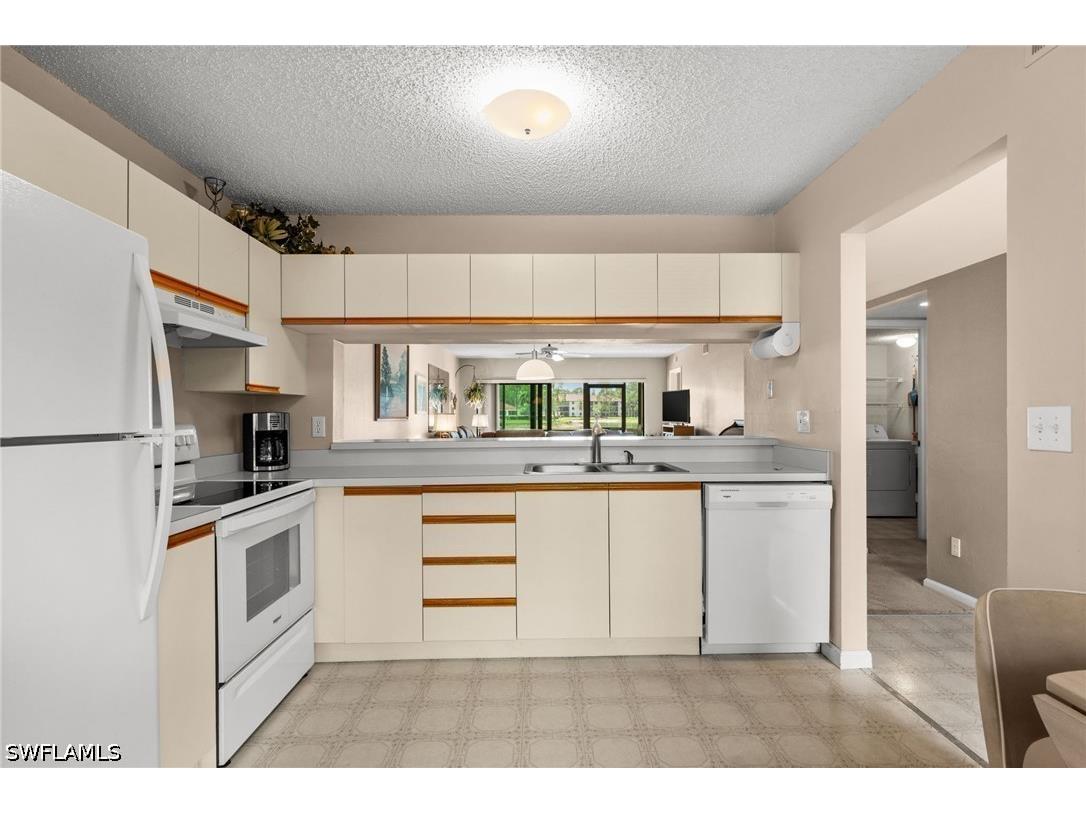 5784 Deauville Circle #B103 Naples FL 34112 226018307 image5