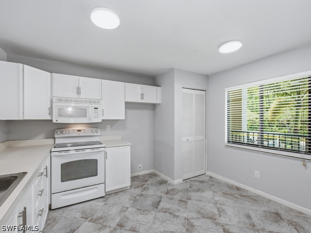 5784 Deauville Circle #B204 Naples FL 34112 226024502 image8