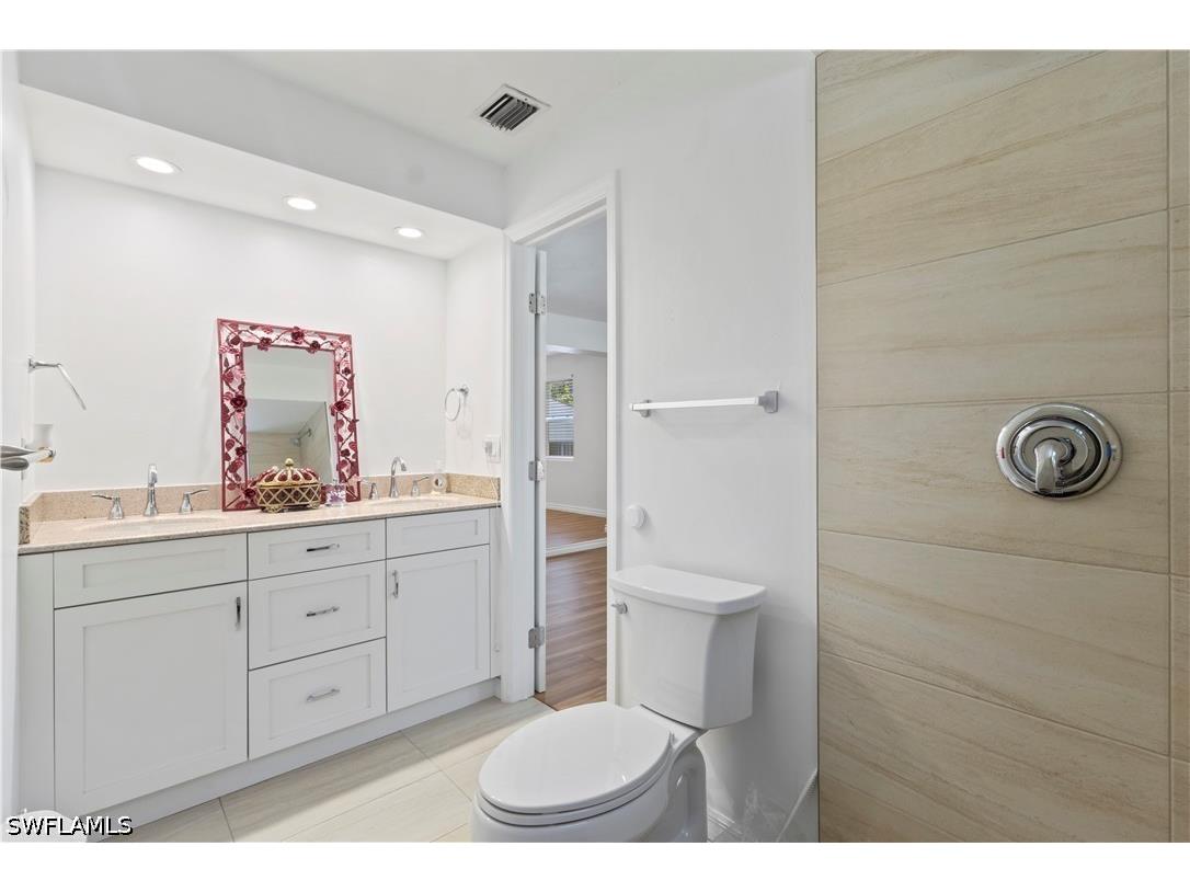 579 13th Street N Naples FL 34102 226006247 image13