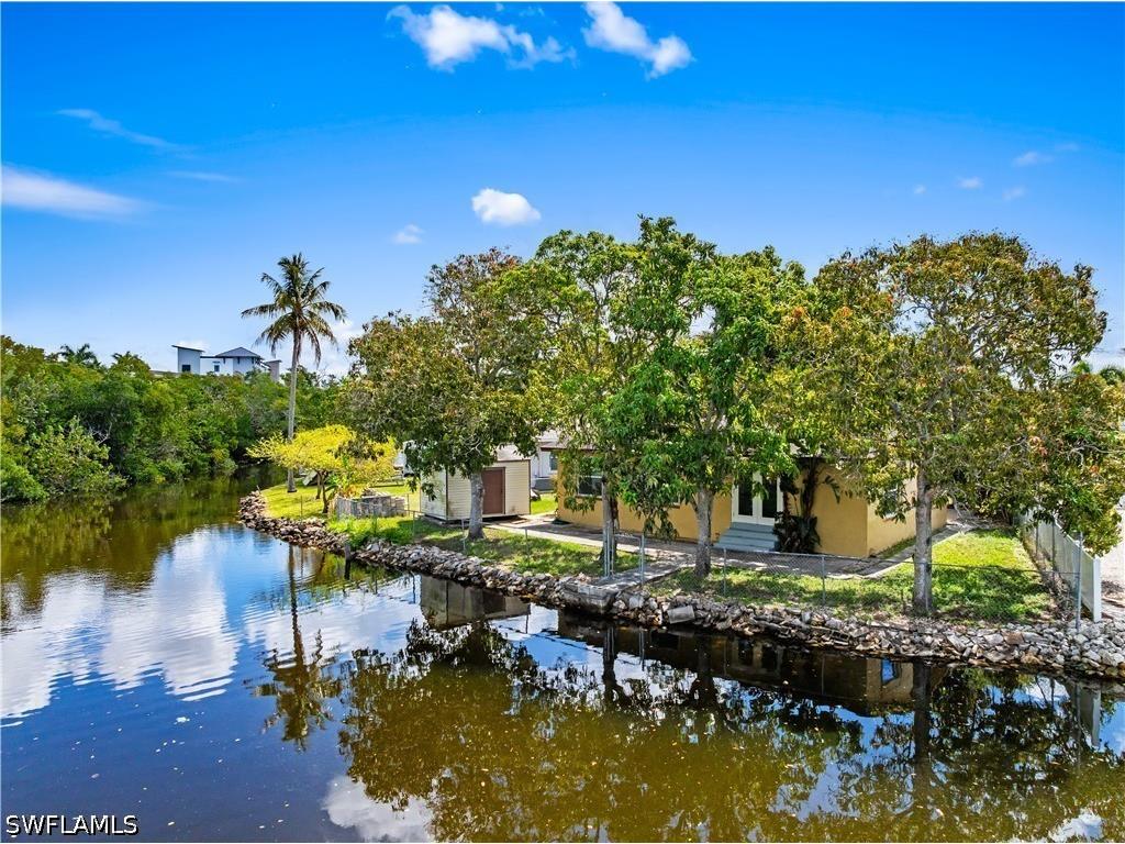 579 13th Street N Naples FL 34102 226006247 image22