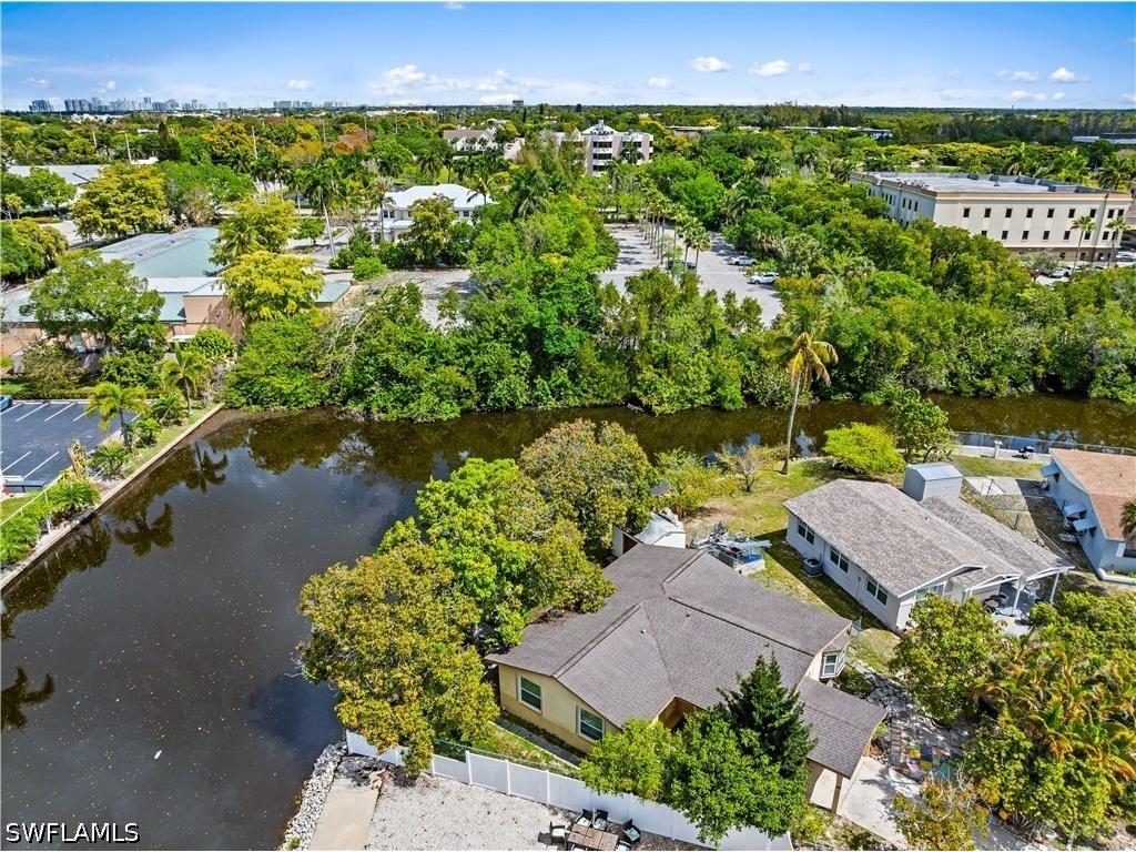579 13th Street N Naples FL 34102 226006247 image26