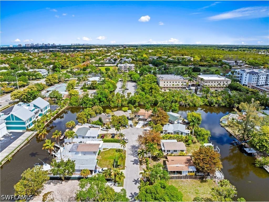 579 13th Street N Naples FL 34102 226006247 image32