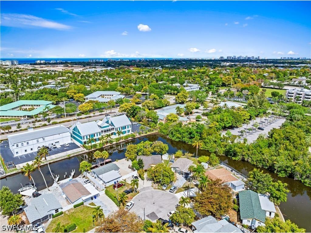 579 13th Street N Naples FL 34102 226006247 image33