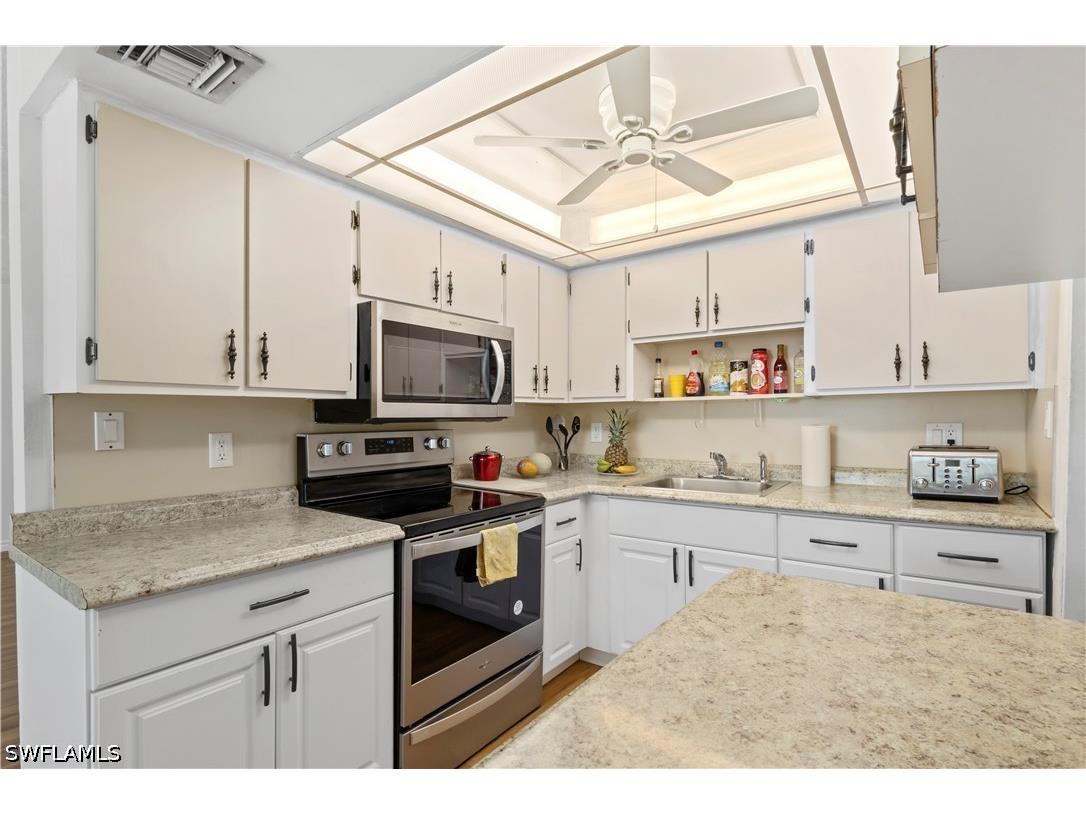 579 13th Street N Naples FL 34102 226006247 image9