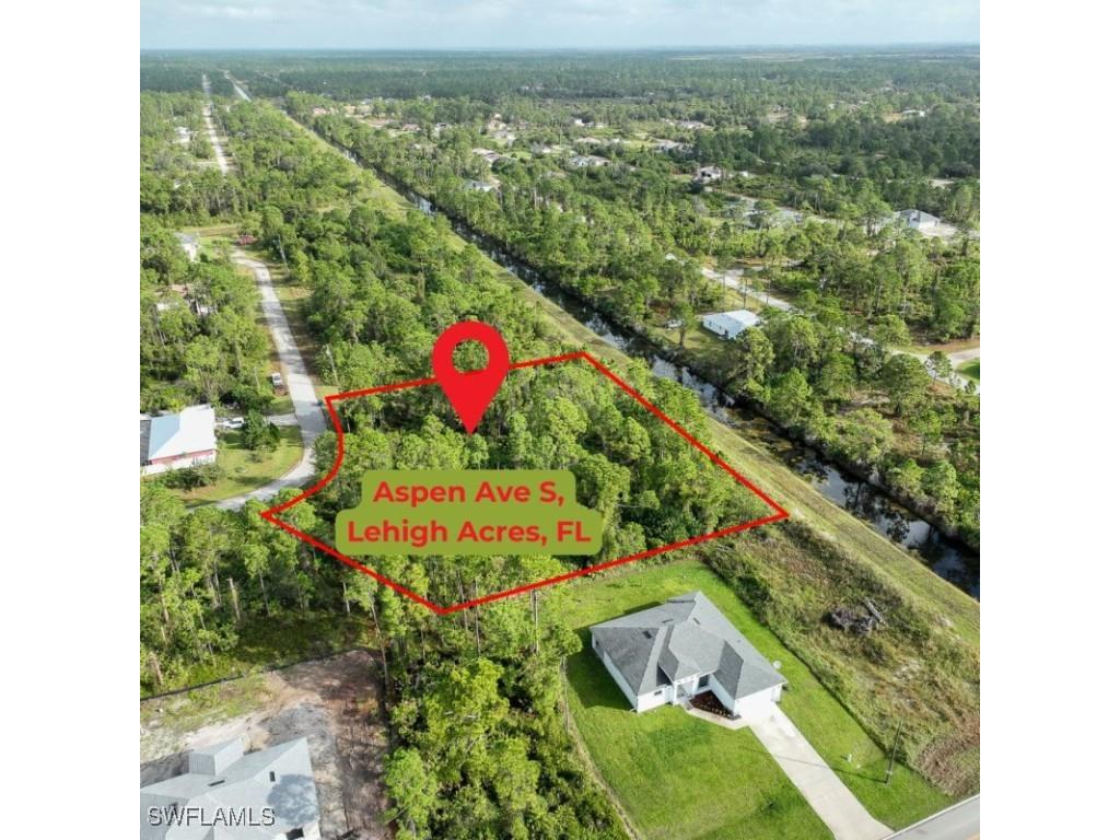 579 Aspen Avenue S Lehigh Acres FL 33974 224094047 image1