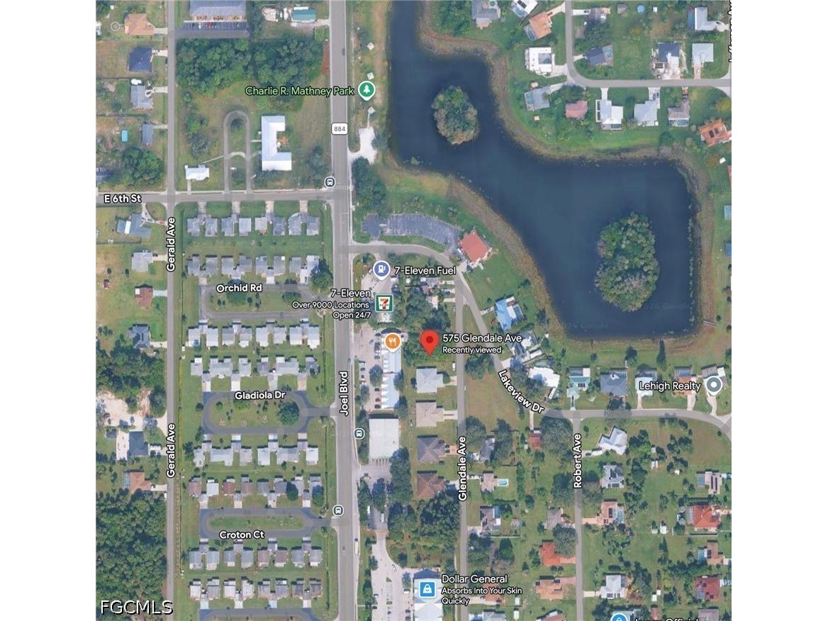 579 Glendale Avenue Lehigh Acres FL 33936 2026020581 image1