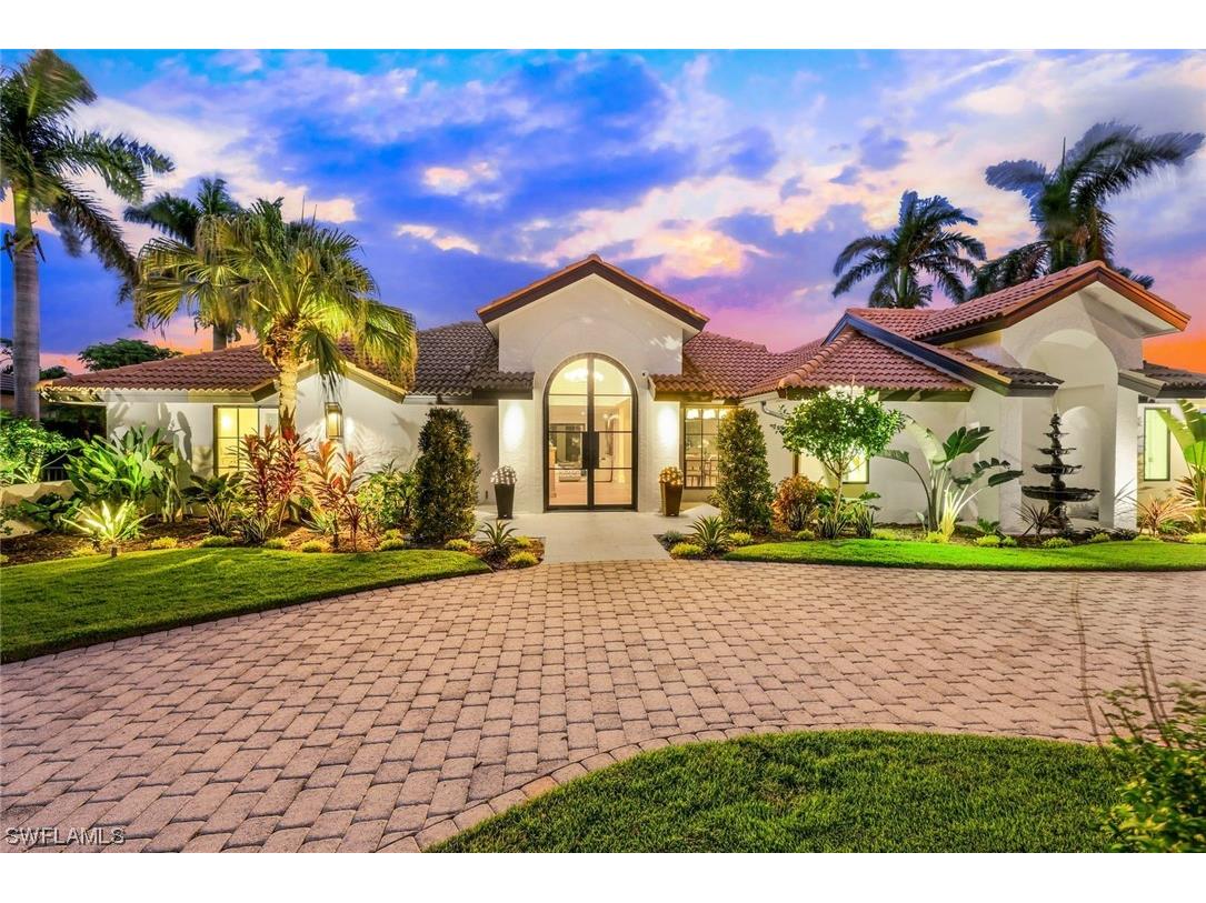 579 Neapolitan Way Naples FL 34103 223053125 image1