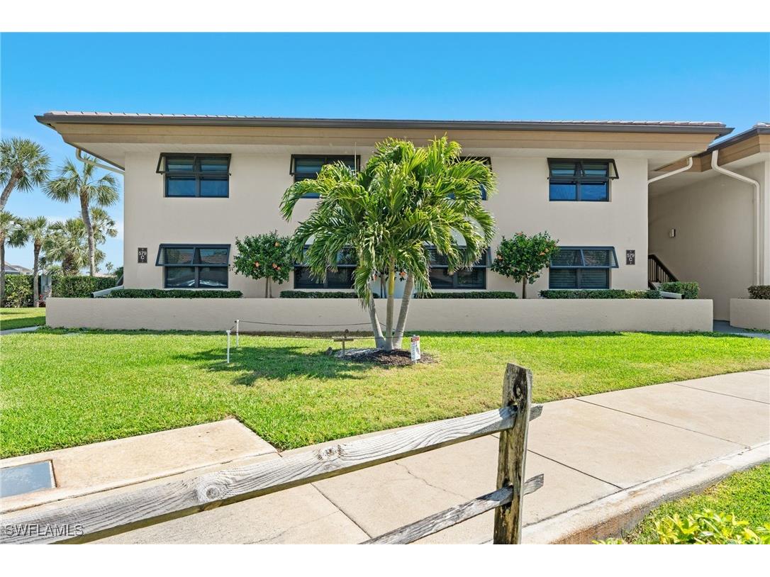 579 Seaview Court #C2 Marco Island FL 34145 225018597 image1