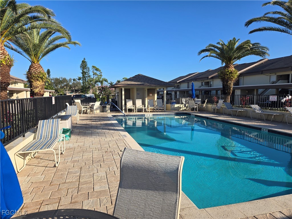 5790 Trailwinds Drive #111 Fort Myers FL 33907 2025012575 image21