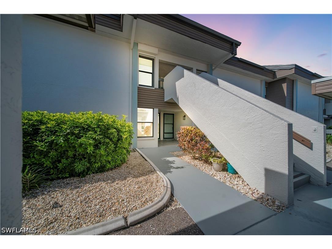 5790 Trailwinds Drive #111 Fort Myers FL 33907 226021601 image3