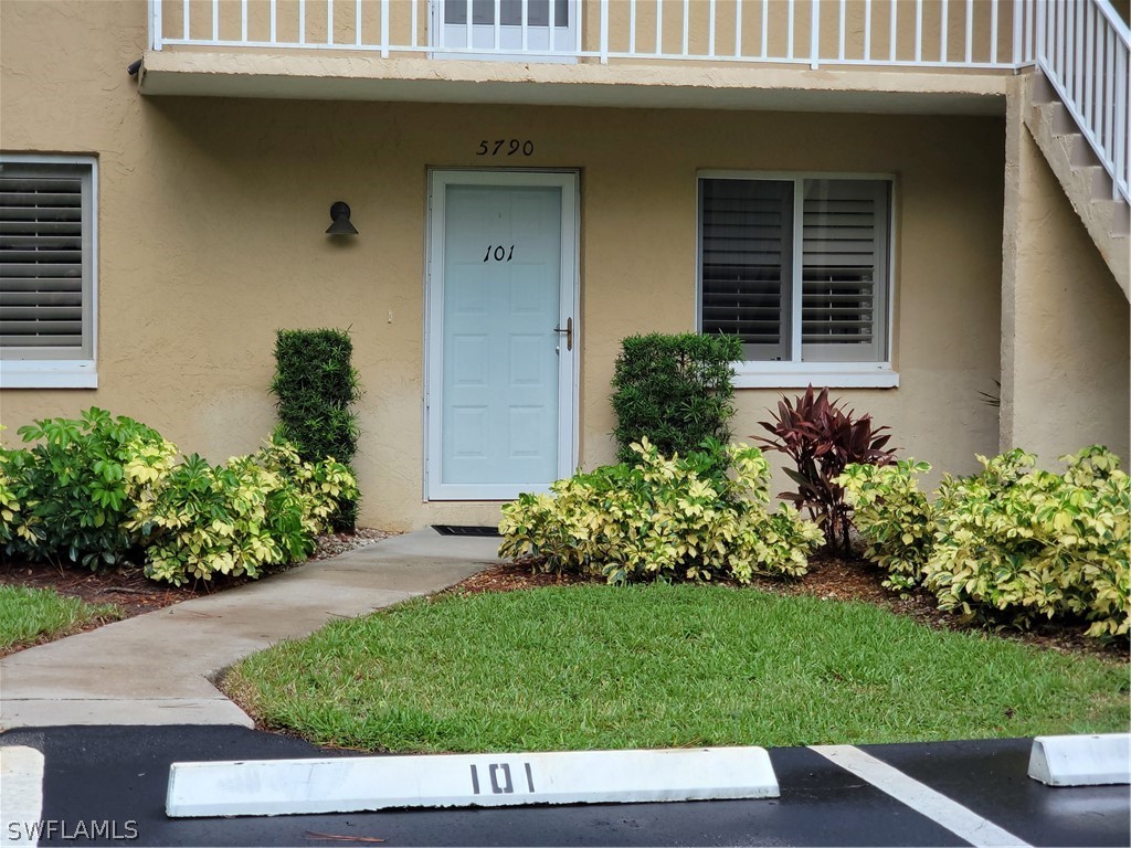 5790 Woodmere Lake Circle #J-101 Naples FL 34112 224043581 image1