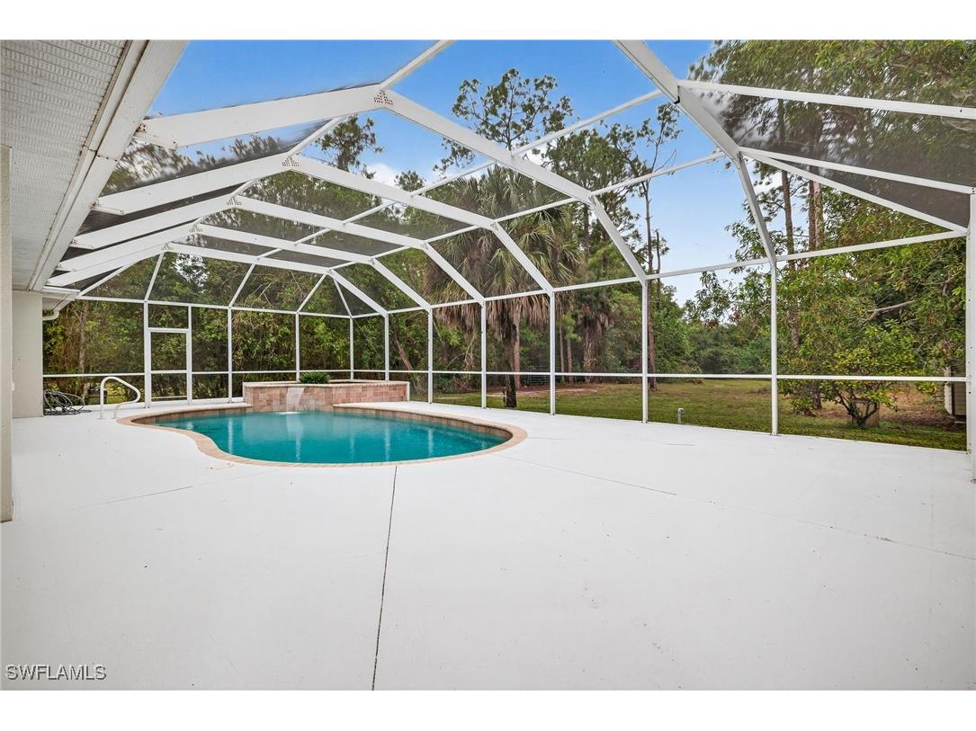 5791 Golden Gate Parkway Naples FL 34116 226001839 image24
