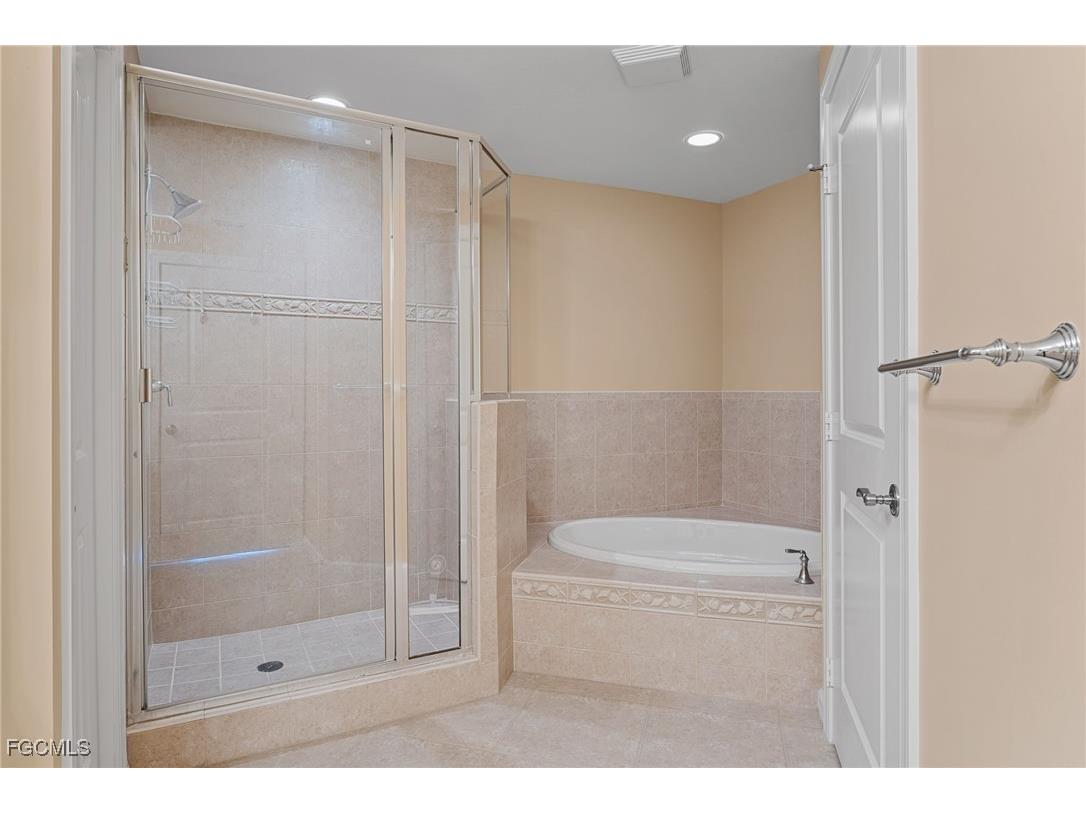 5793 Cape Harbour Drive #615 Cape Coral FL 33914 2025023237 image22