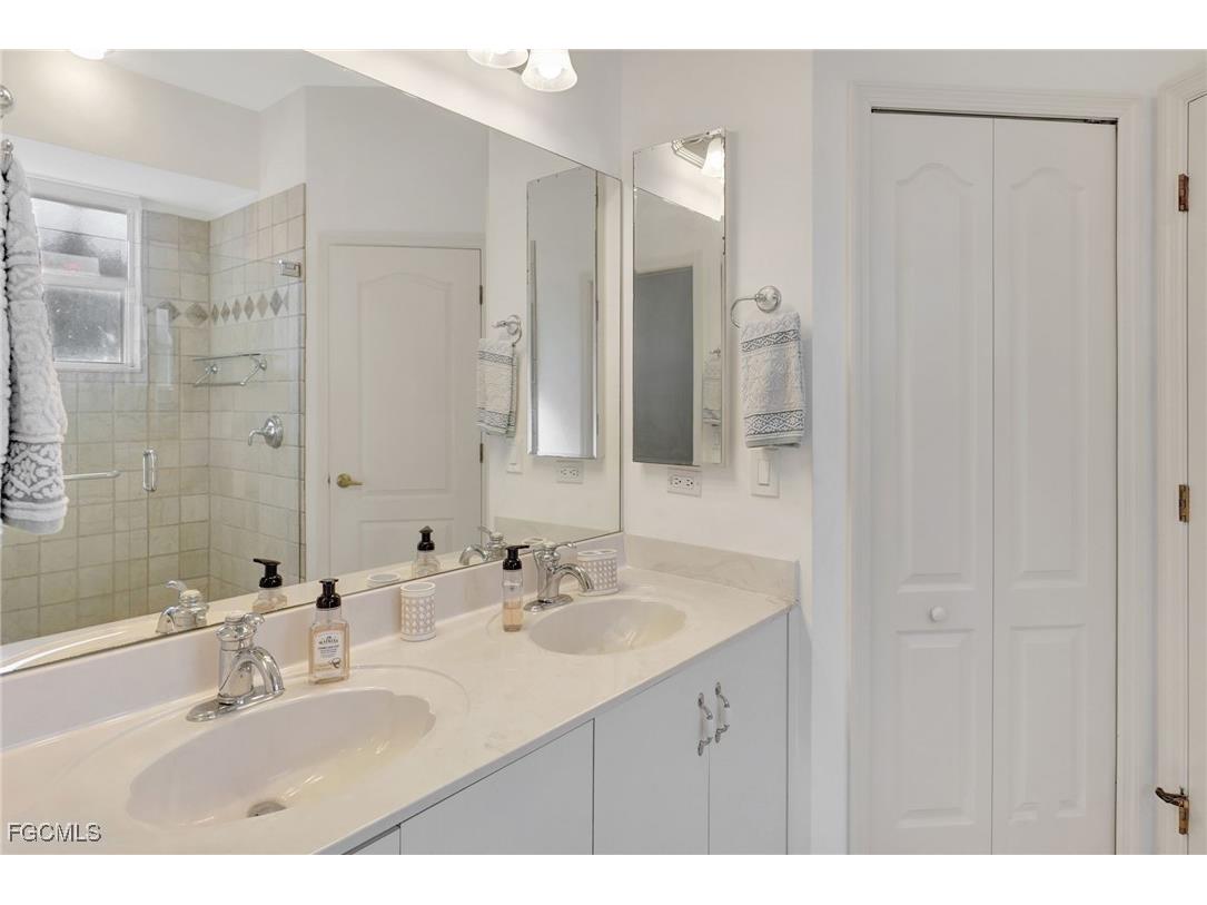 5794 Elizabeth Ann Way Fort Myers FL 33912 2025021177 image22