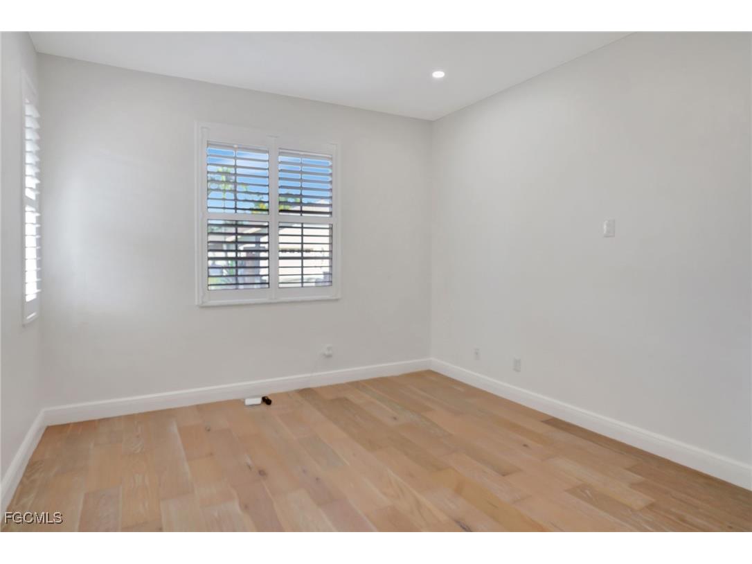 5794 Elizabeth Ann Way Fort Myers FL 33912 2025021177 image25
