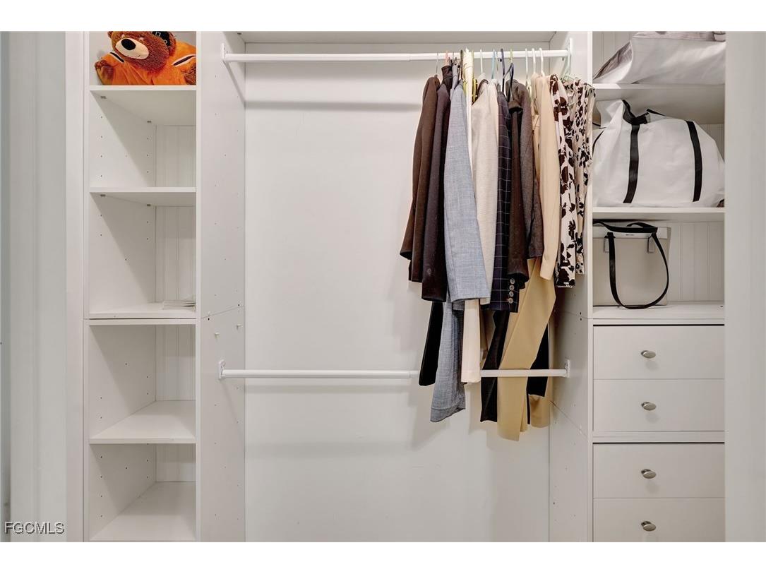 5794 Elizabeth Ann Way Fort Myers FL 33912 2025021177 image32