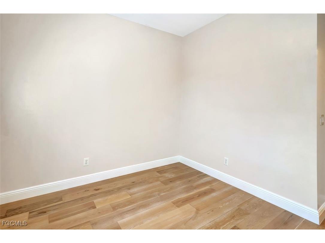 5794 Elizabeth Ann Way Fort Myers FL 33912 2025021177 image37