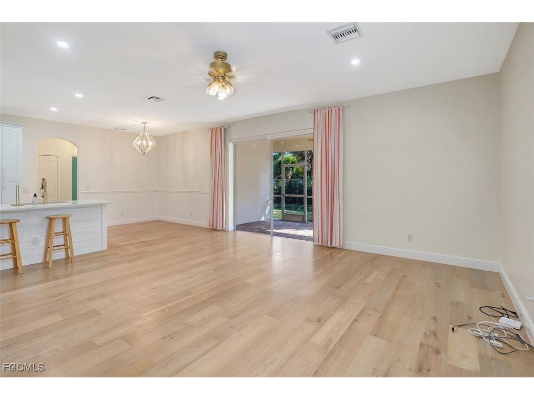 5794 Elizabeth Ann Way Fort Myers FL 33912 2025021177 image9