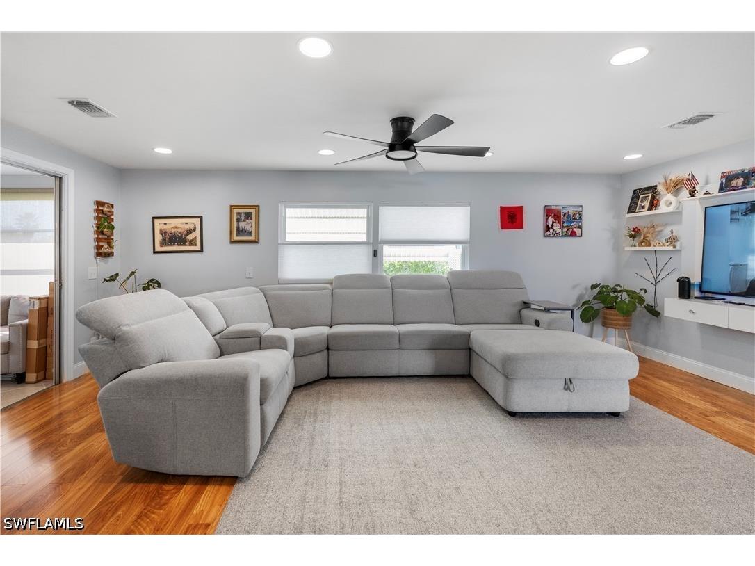 58 Le Mans Drive Naples FL 34112 226018658 image16