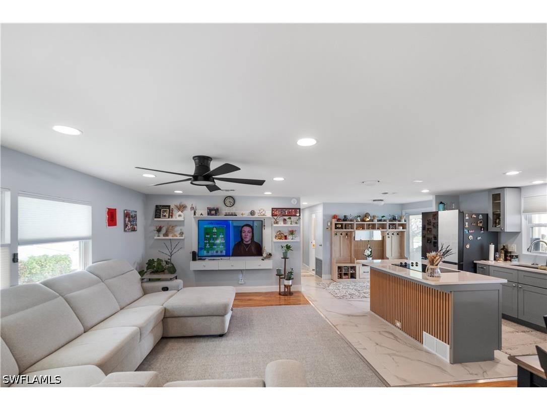 58 Le Mans Drive Naples FL 34112 226018658 image21