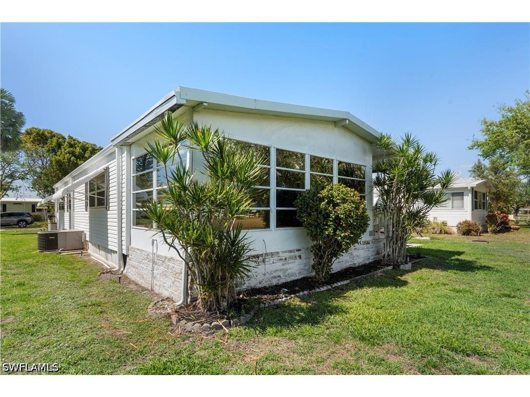 58 Le Mans Drive Naples FL 34112 226018658 image5