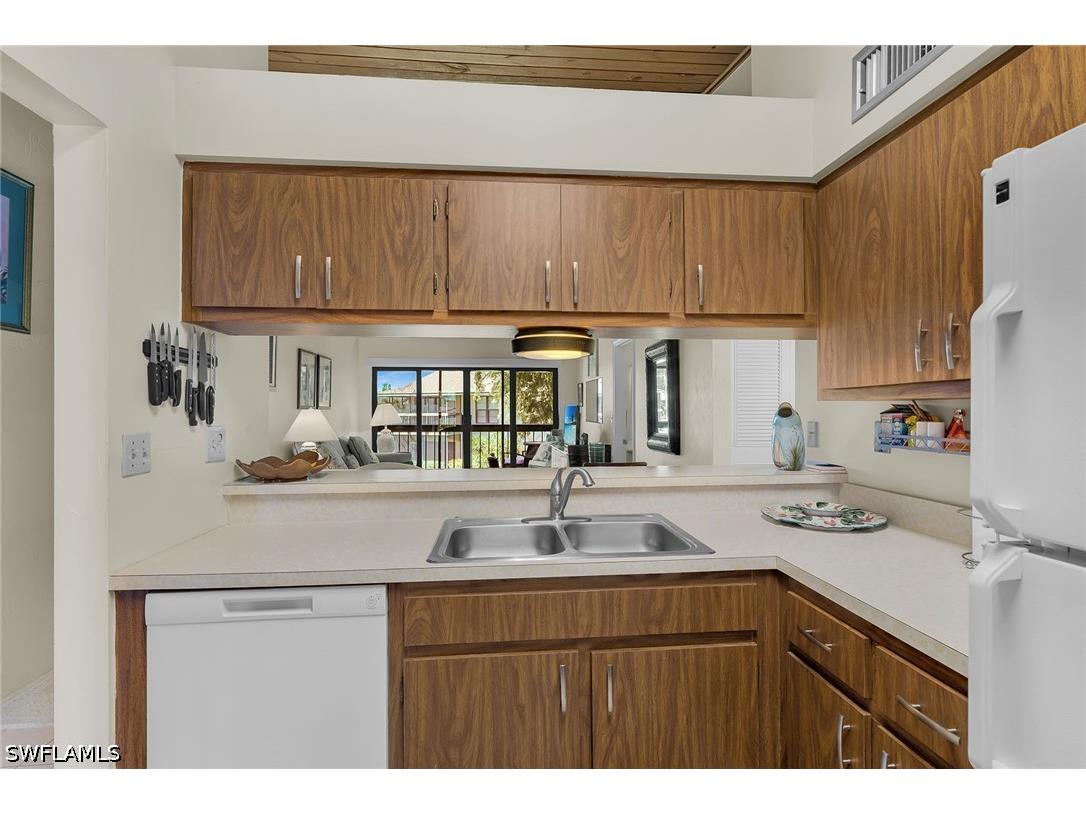 58 Manor Terrace #8-204 Marco Island FL 34145 226017420 image10
