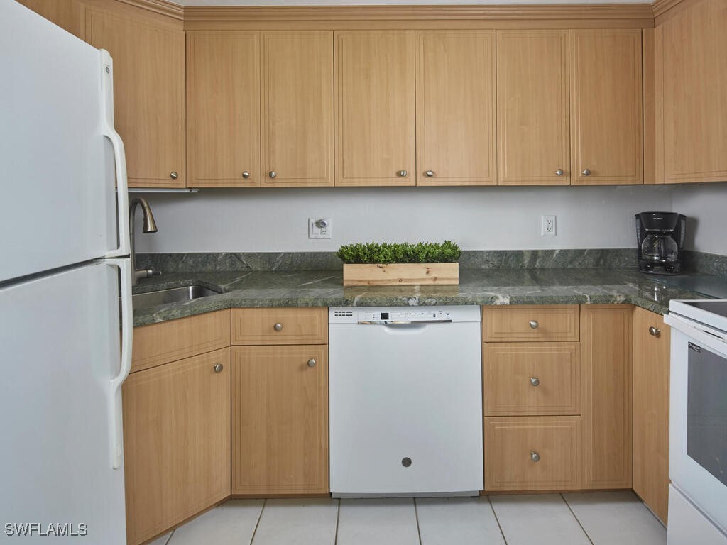 58 N Collier Boulevard #214 Marco Island FL 34145 226004810 image8