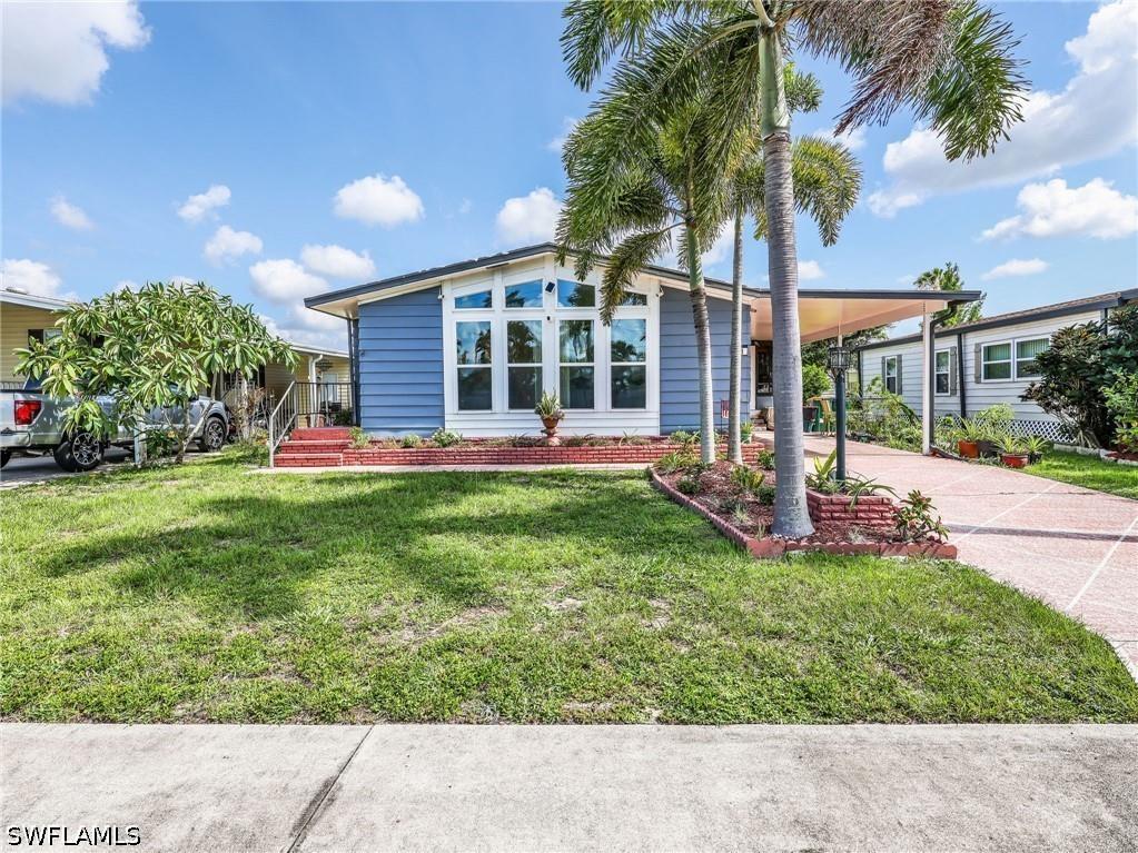 58 Oceans Boulevard #58 Naples FL 34104 226022917 image1