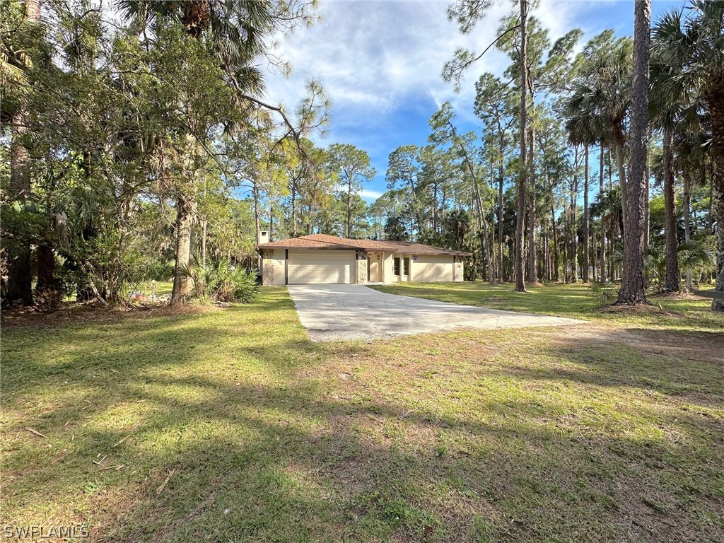 580 5th Street NW Naples FL 34120 224026074 image1