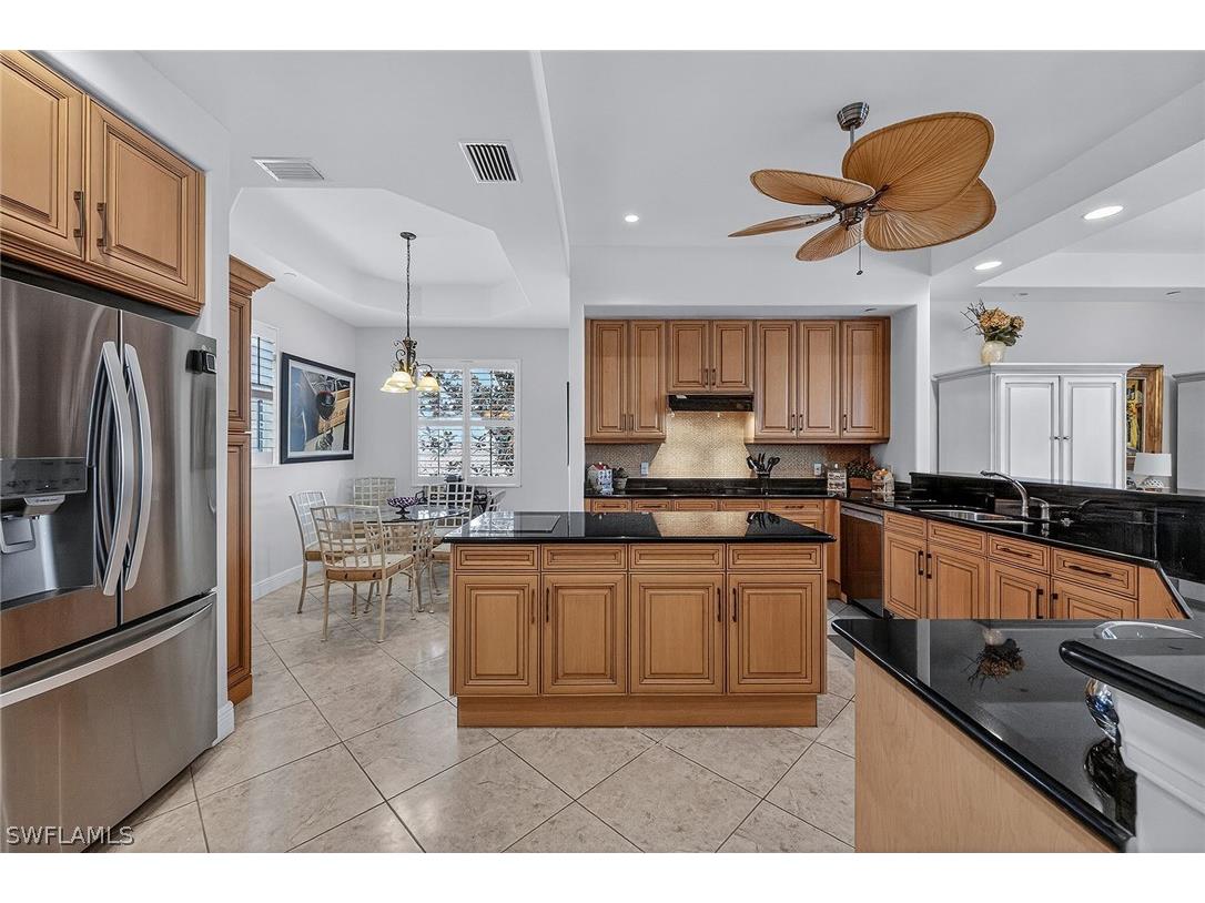 580 Avellino Isles Circle #201 Naples FL 34119 226011752 image7