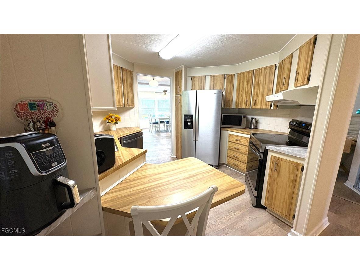 580 Winning Way North Fort Myers FL 33917 2026001548 image14