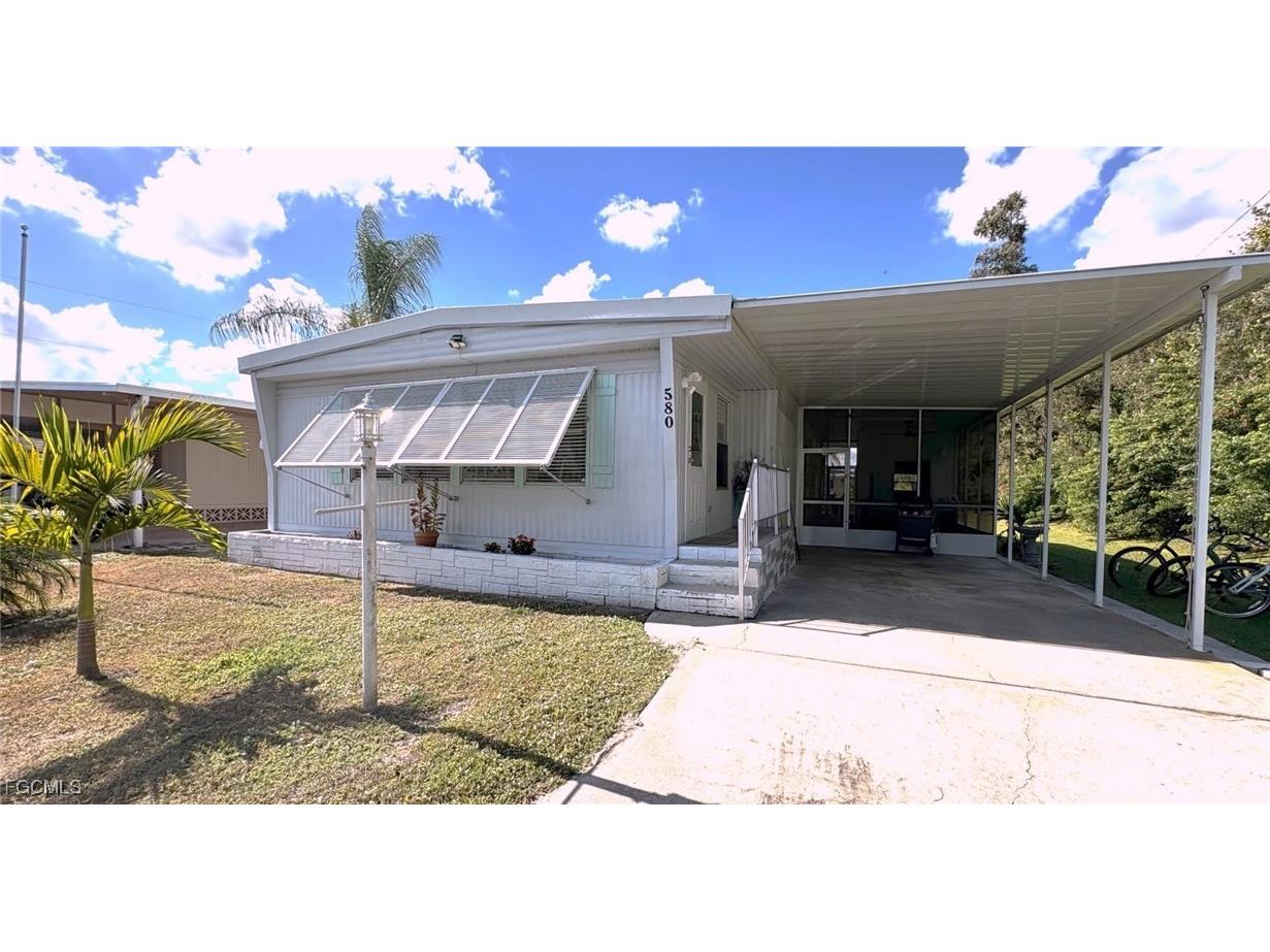 580 Winning Way North Fort Myers FL 33917 2026001548 image29